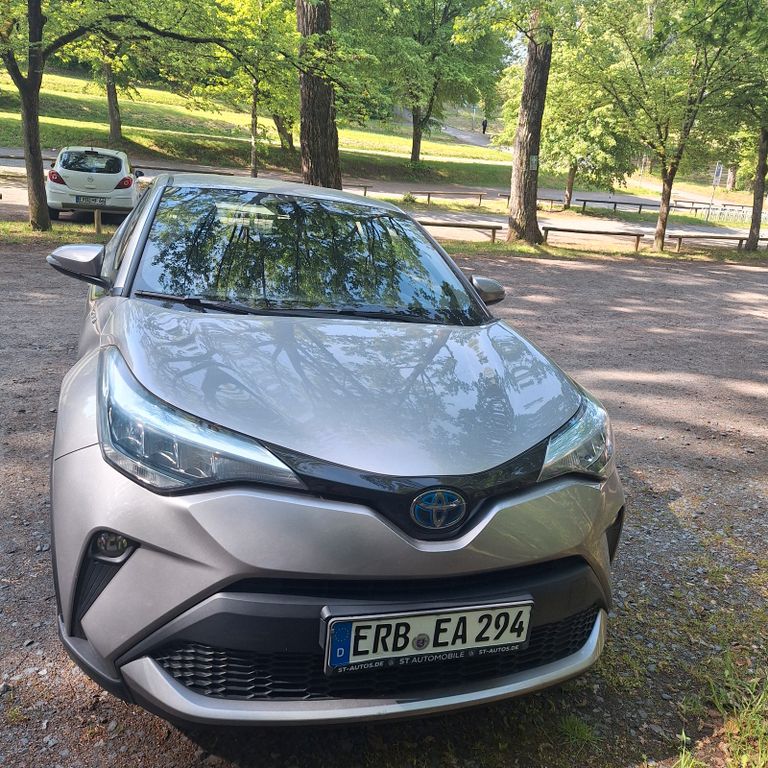 Image of Toyota C-HR