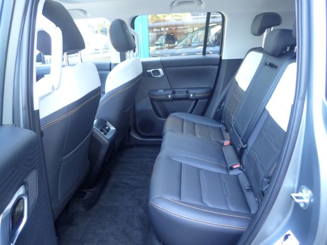 Fahrzeugabbildung BAIC BJ30 4WD HEV El. Panodach Leder digitales Cockpi