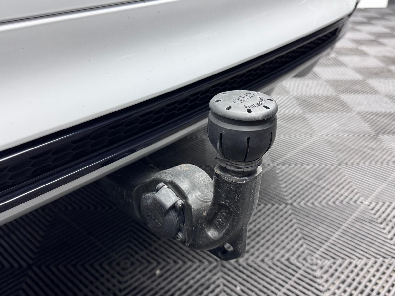 Fahrzeugabbildung Audi 40 TDI S-LINE/QUATTRO/ACC/AHK/VIRUTAL/360°/DAB