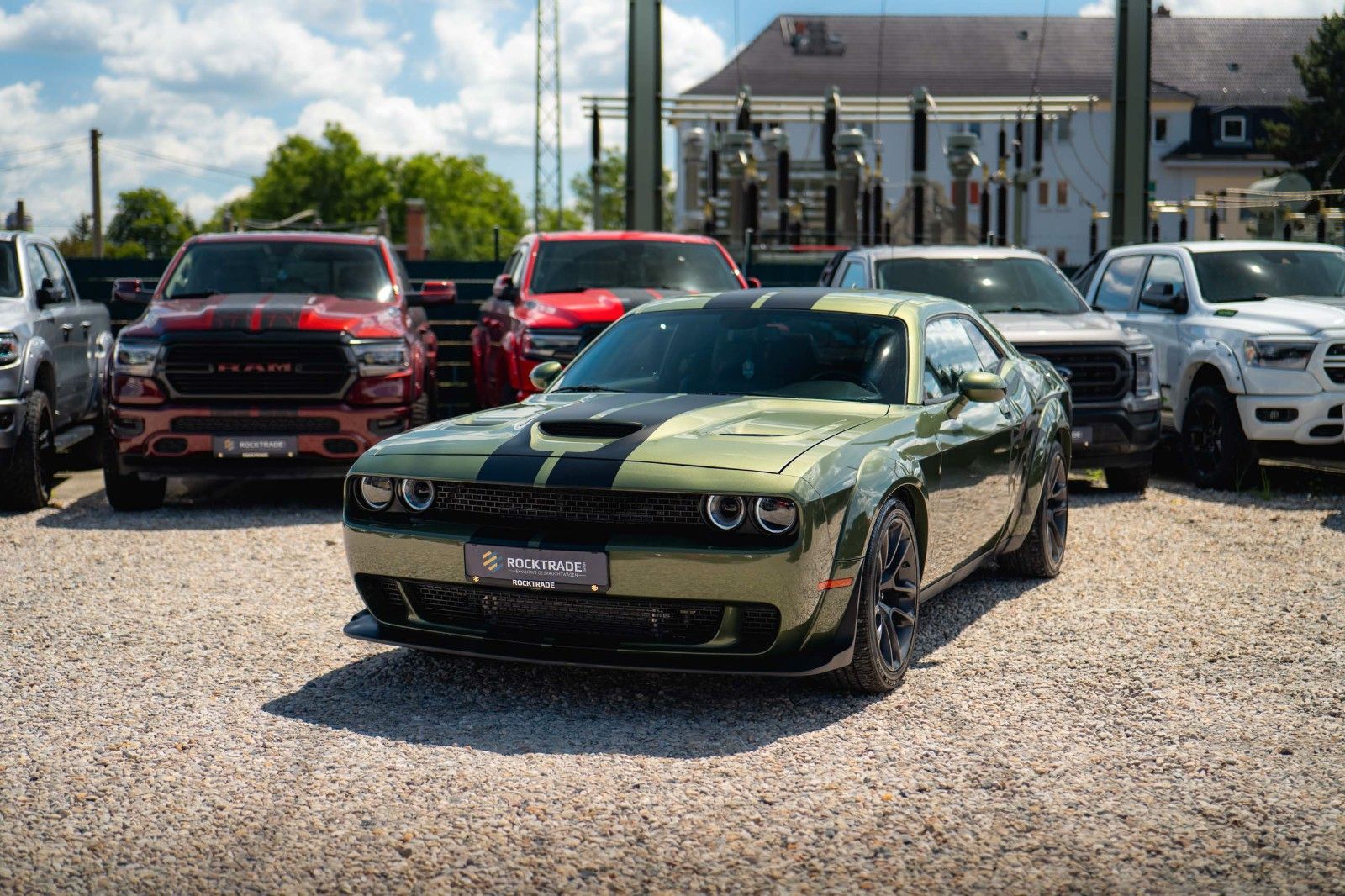 Fahrzeugabbildung Dodge Challenger 6.4 V8 SRT 392 R/T SCAT PACK WIDEBODY