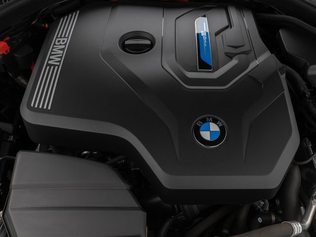 Foto Nummer 19: BMW 330e
