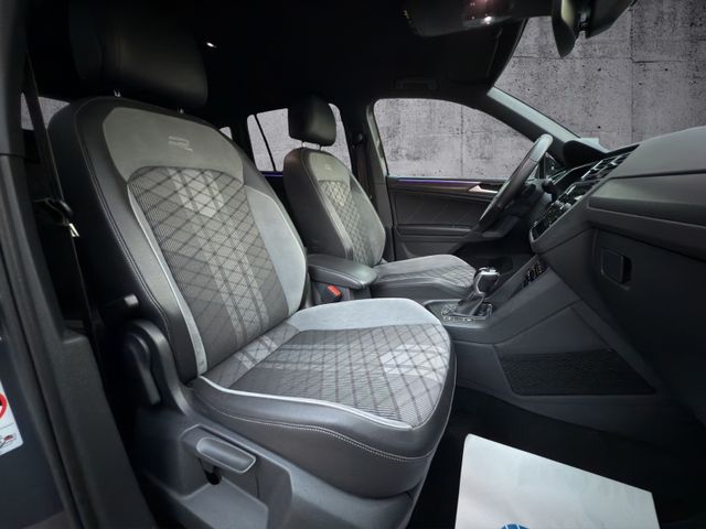 Volkswagen Tiguan R-Line 1.5 TSI DSG*BLACK*DIGITAL*LED*NAVI