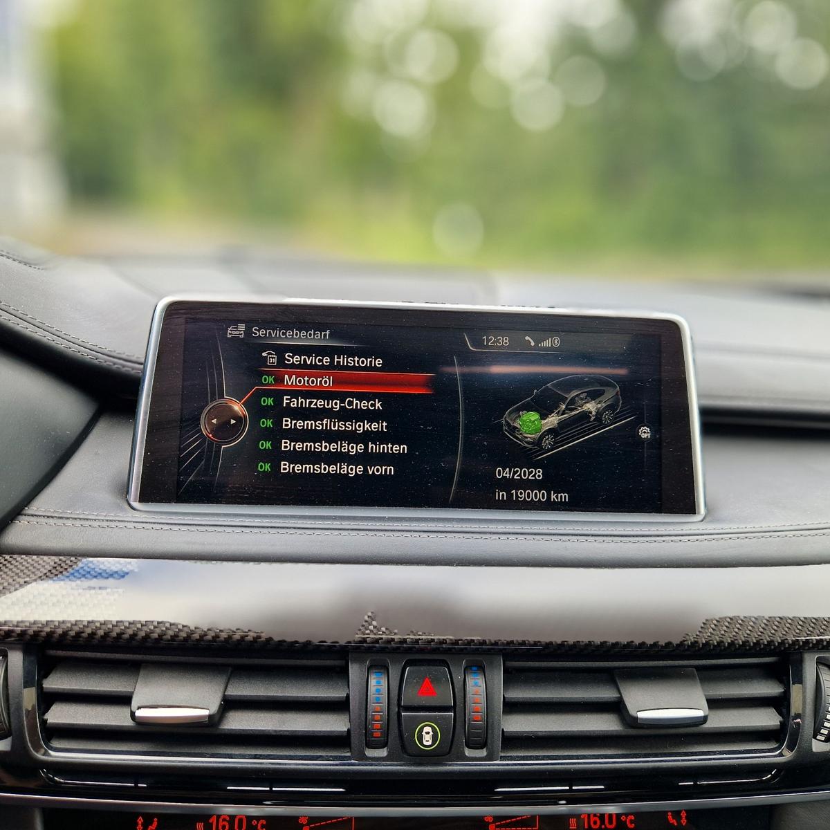 BMW X6 M Unfallfre*Alcantara*Carbon*HarmanKardon*HUD