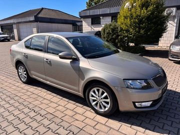 Skoda Octavia - 2
