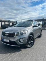 Kia Sorento 2.2 CRDI  Top-Ausstattung | A... - Kia Sorento in Oberhausen
