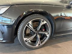 AUDI S4 Avant TDI | Matrix | HuD | Massage | 19" AUDI S4 Avant TDI | Matrix | HuD | Massage | 19"