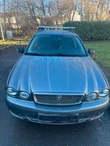 Jaguar x Type 2.2 Diesel Automatik - Jaguar X-Type mit Diesel-Antrieb