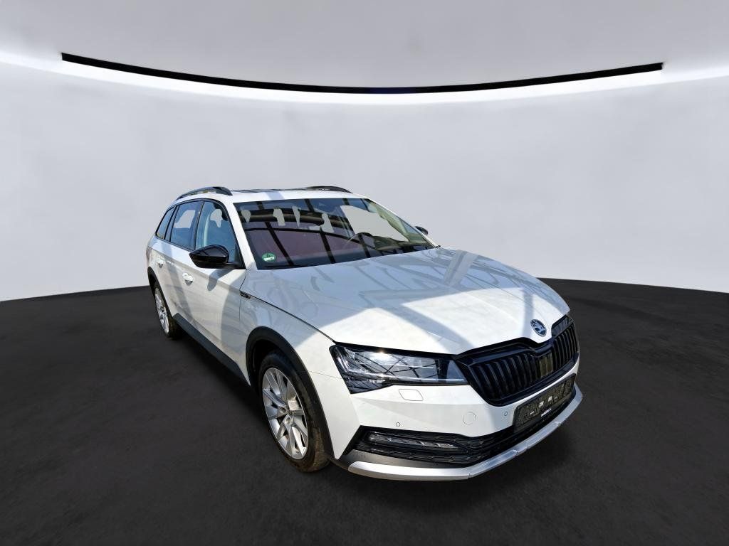 Fahrzeugabbildung SKODA Superb Combi 2.0 TDI Scout Final Edt./AHK/PANO/