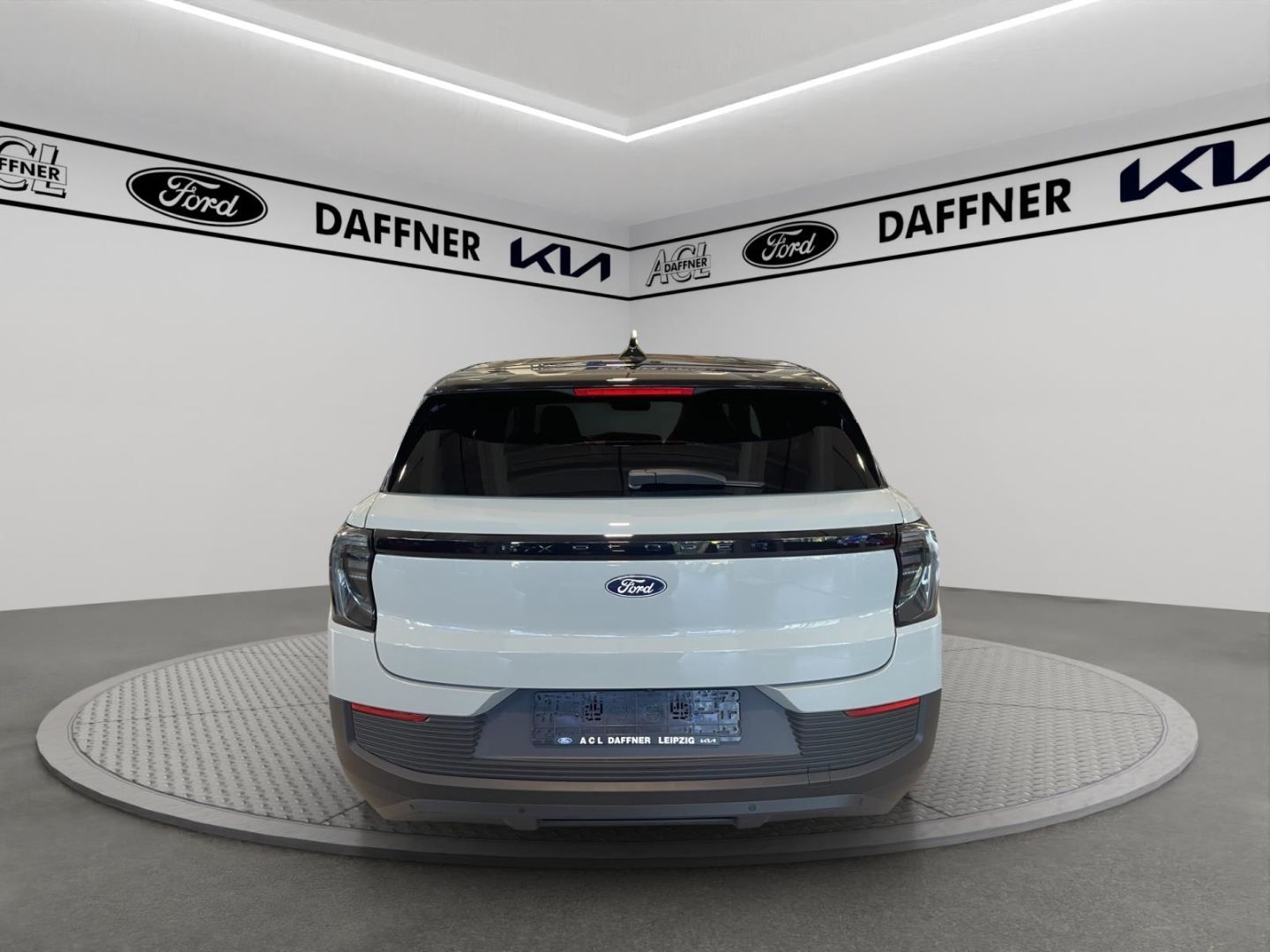 Fahrzeugabbildung Ford Explorer Collection RWD Fahrerassistenzpaket, Wä