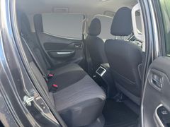 Fahrzeugabbildung Mitsubishi L200 Doppelkabine 4WD AHK Klima R.Cam ALU