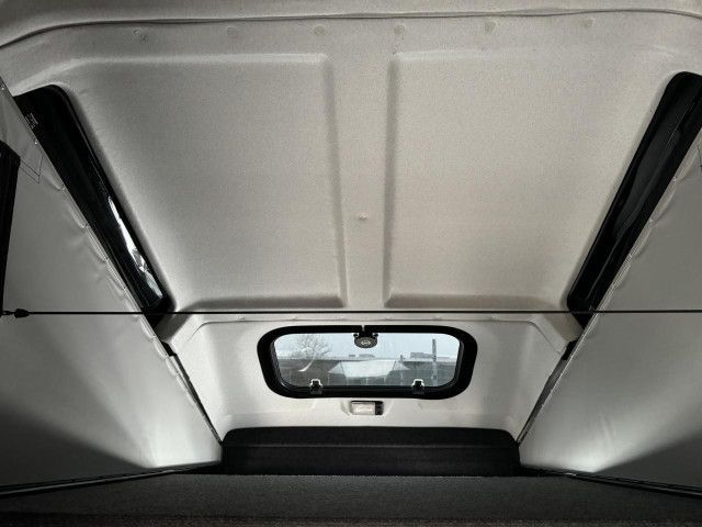 Foto Nummer 17: LAND ROVER Defender