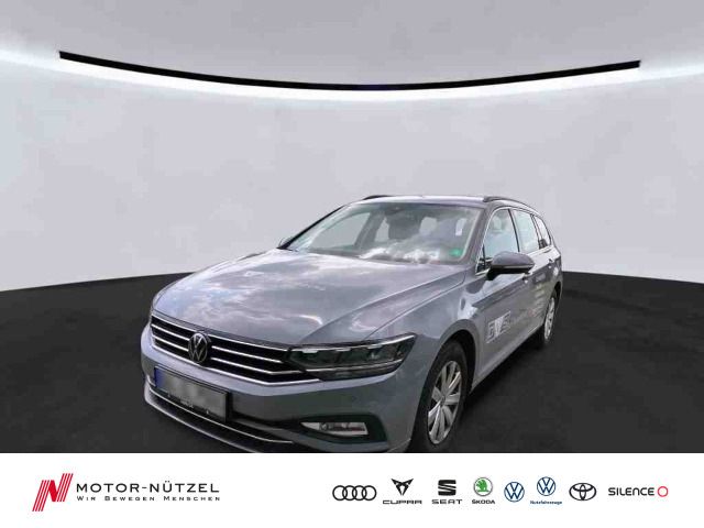 Passat Variant 1.5 TSI BUSINESS LED+NAVI+ACC+SHZ