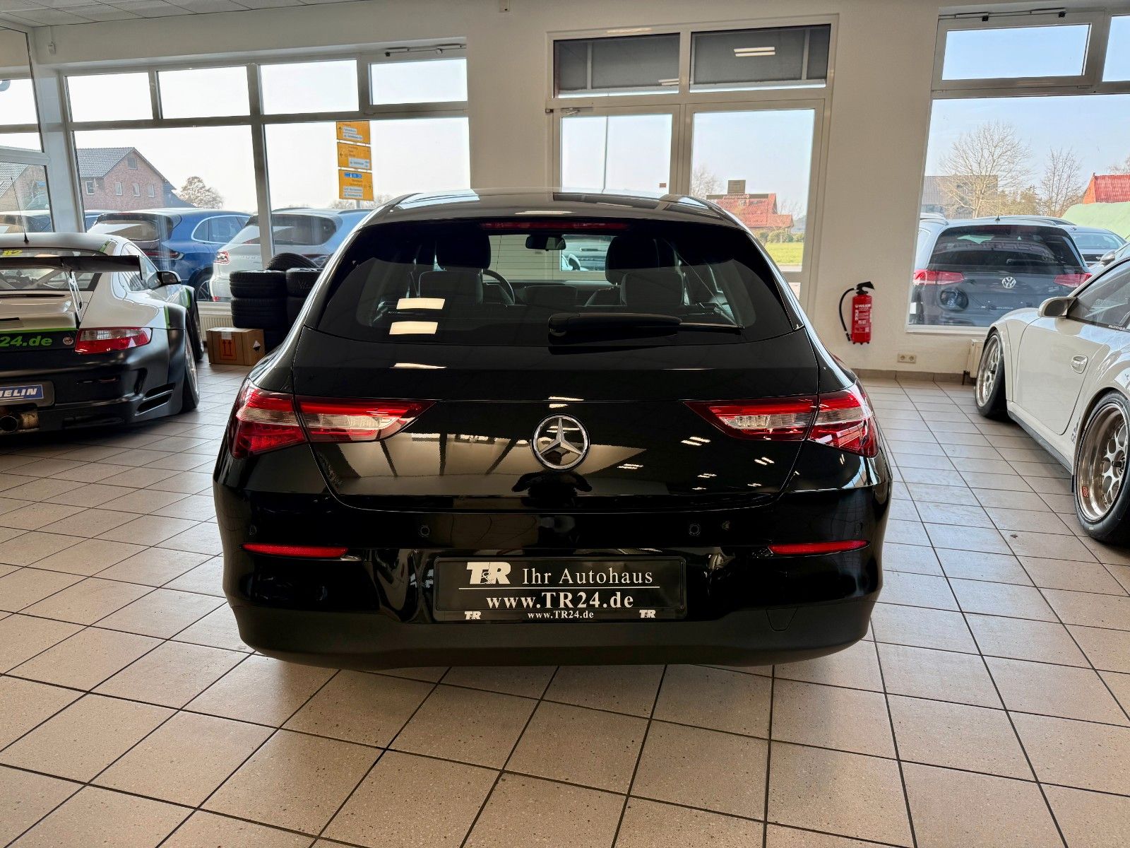 Fahrzeugabbildung Mercedes-Benz CLA 180d Shooting Brake