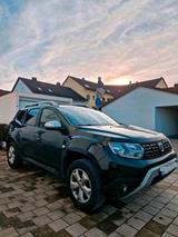 Dacia Duster  schwarz Familienauto *TOP GE... - : Geländewagen, Familien