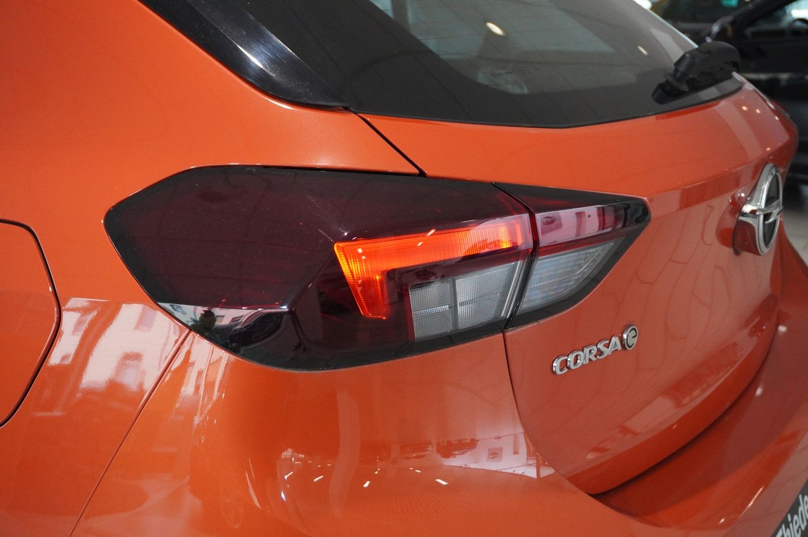 Fahrzeugabbildung Opel Corsa-e F EDITION 7KW NAVI/VIRT/TEMP/DAB/WÄRMEP.