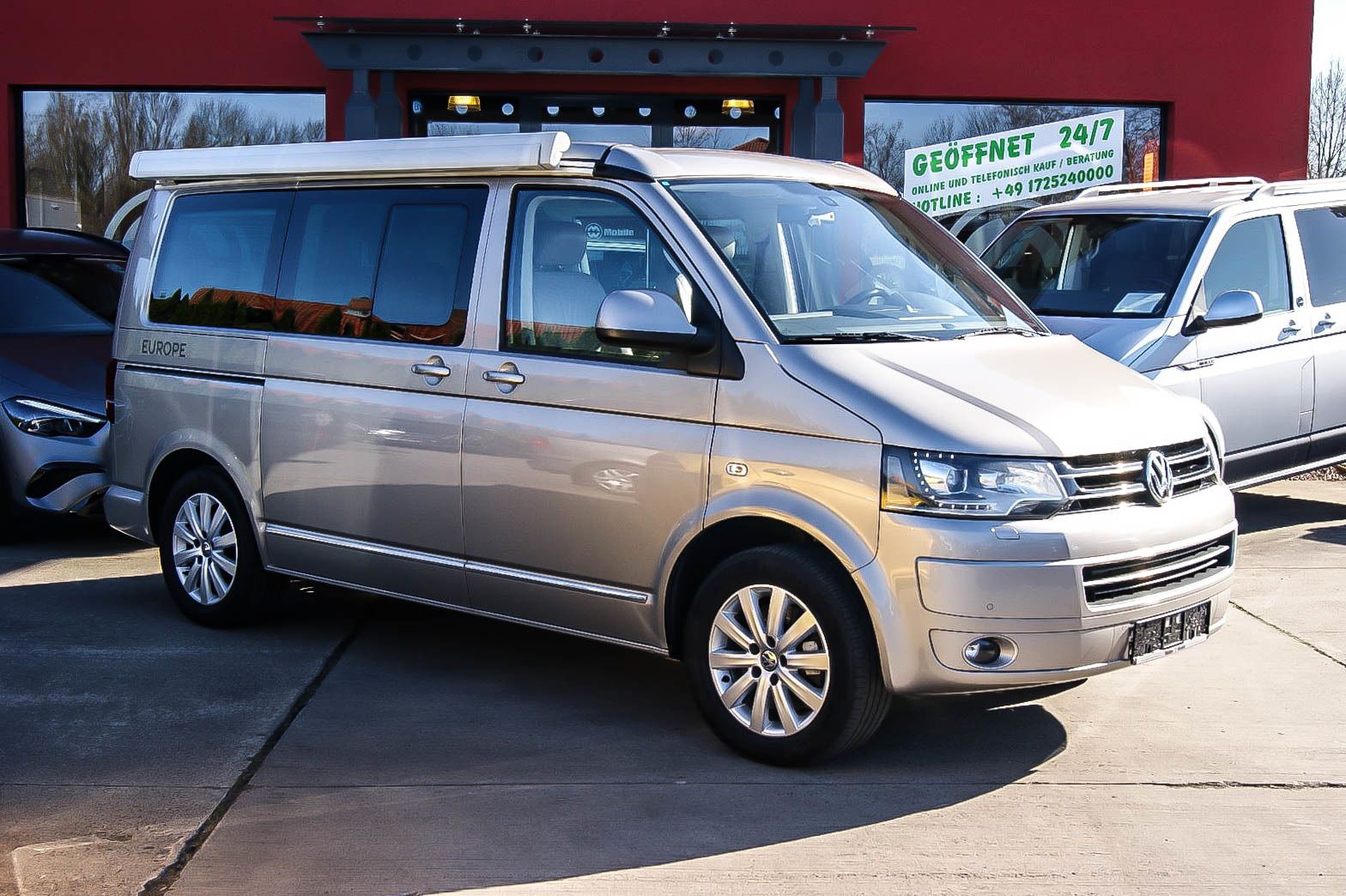 Fahrzeugabbildung Volkswagen T5 California EUROPE 4-Motion 20TDI AUFSTELLDACH
