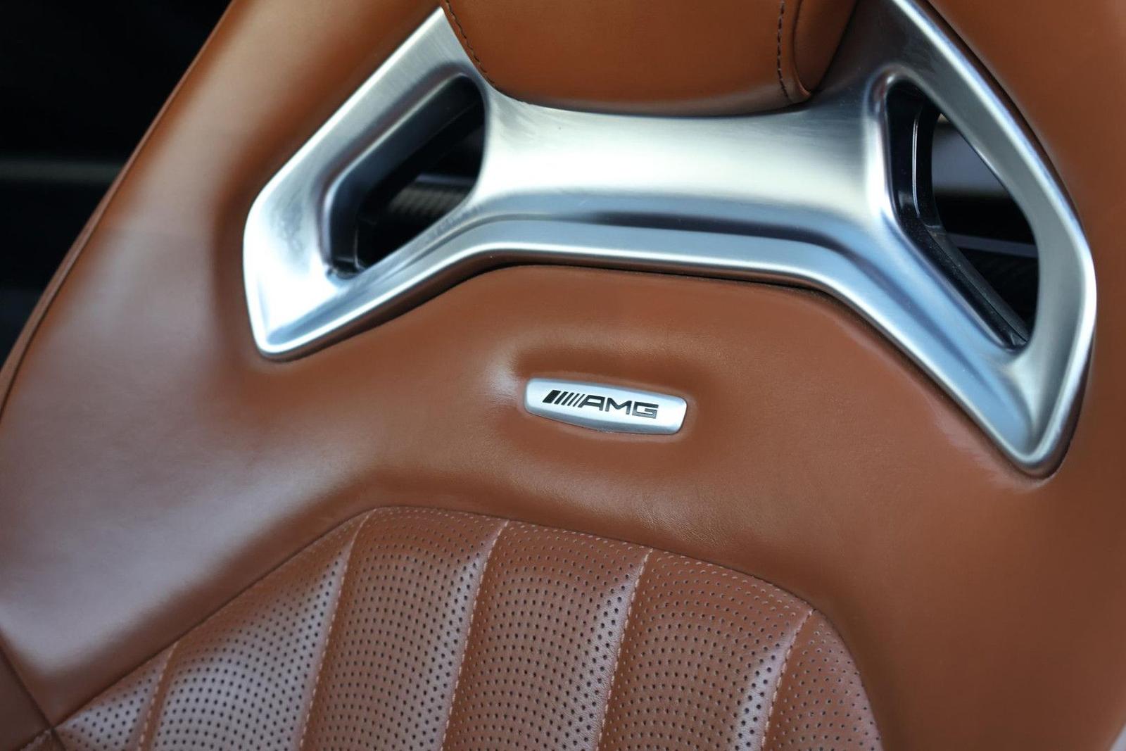 Mercedes-Benz AMG GT 4.0 S / Burmester / Panorama / Carbon / P