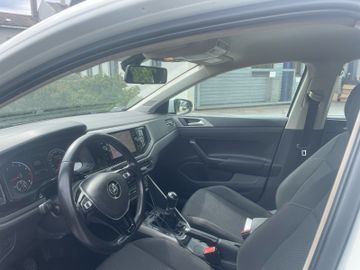 Volkswagen Polo - 8