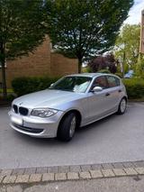 BMW 118I e87 Automatik Tüv neu Bremsen neu... - gebrauchte BMW 118 aus dem Jahr 2005