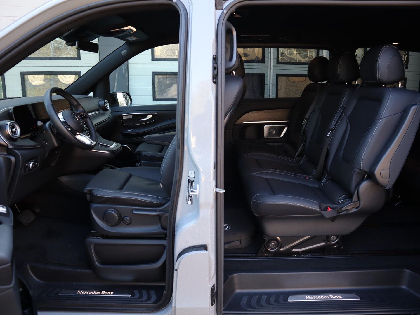 Mercedes-Benz EQV 300 L2 Avantgarde 90 kWh imagem 3