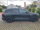 Volkswagen Touareg 3.0 V6 TDI SCR 4MOTION Tiptronic - - VW Touareg von privat