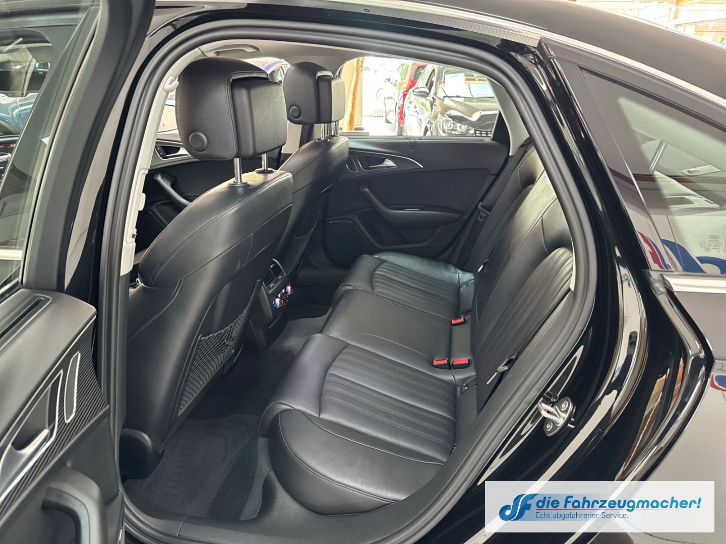 Fahrzeugabbildung Audi A6 3.0 TDI quattro S line Sportpaket HUD Luftfed