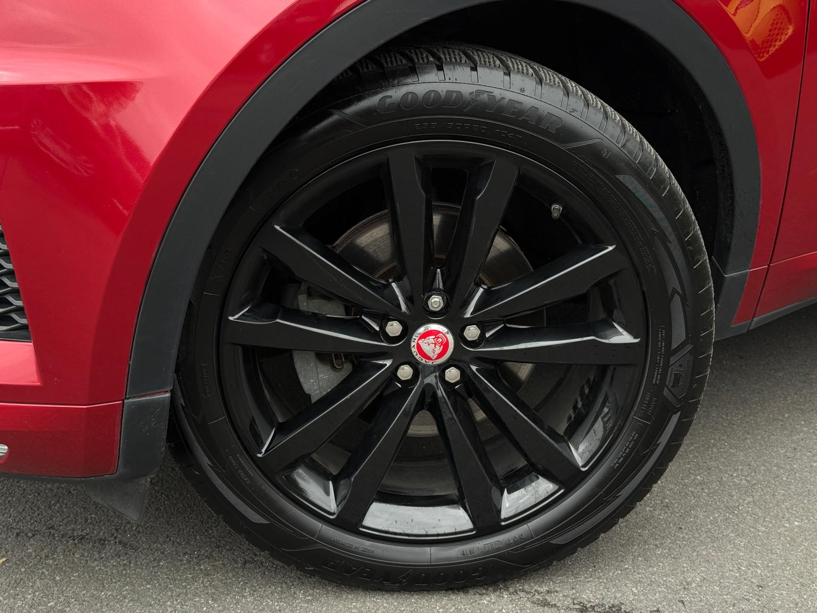 Jaguar E-Pace E-PACE R-Dynamic S AWD Aut 360°Kam Memory
