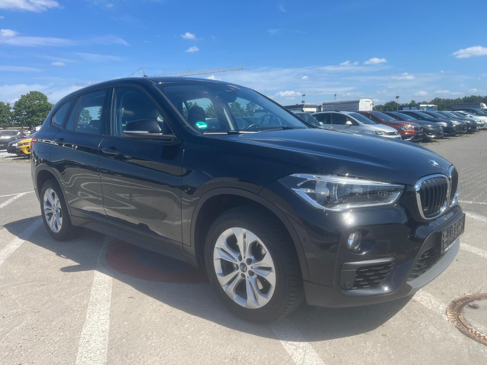 BMW X1 sDrive 18 i Advantage/HeadUp/Leder/Navi/1HAND
