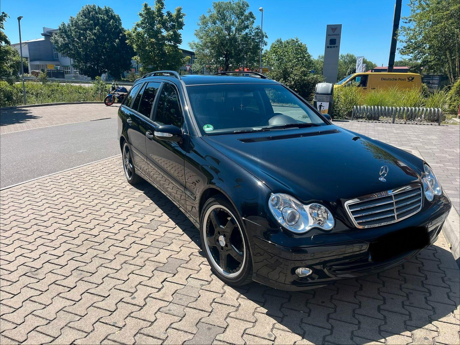 Mercedes-Benz C220 2004 — engine 150 HP (110kW)