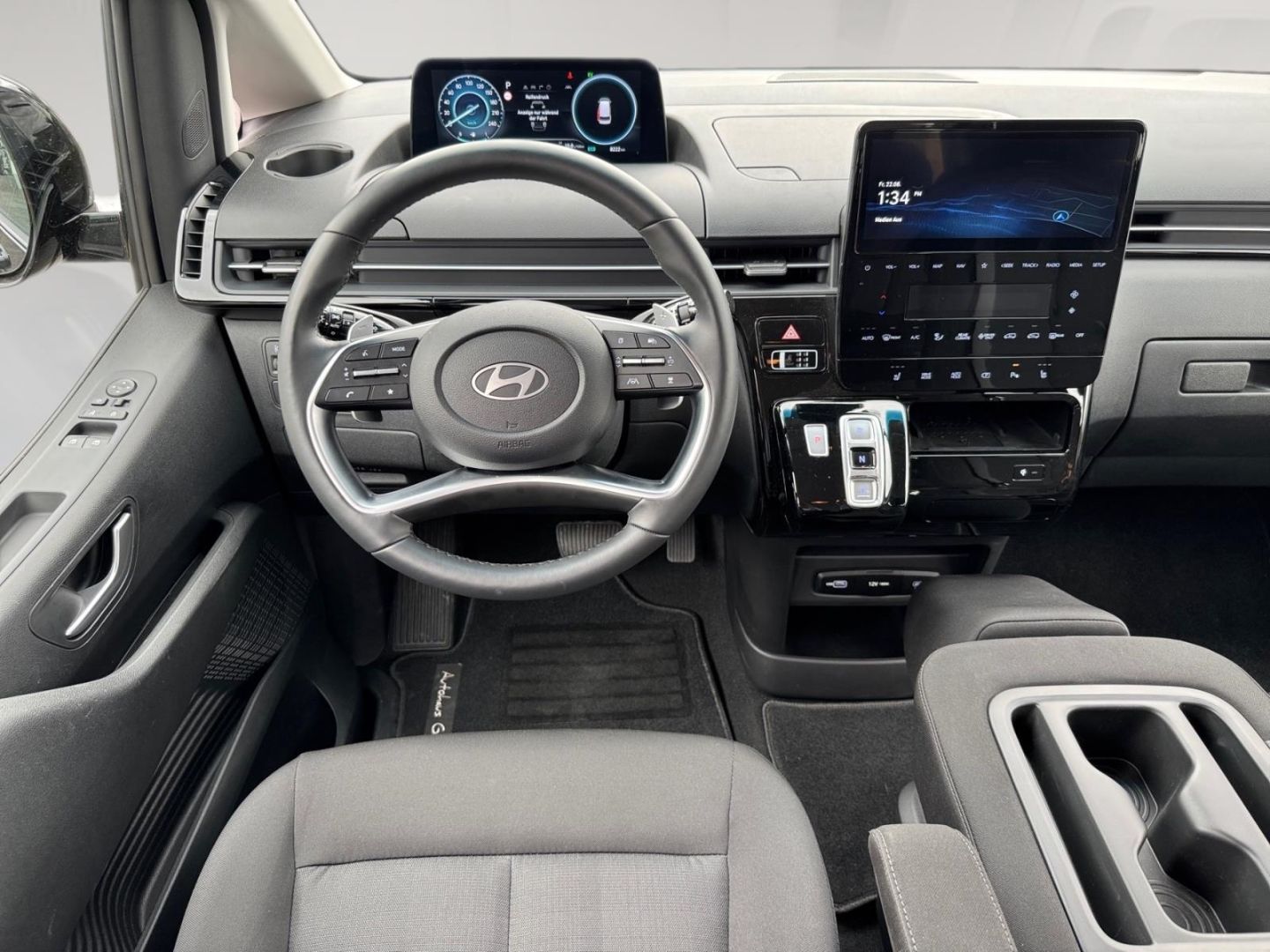 Hyundai Staria – Bild 11