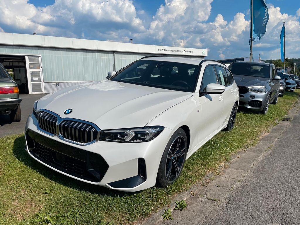 BMW 330