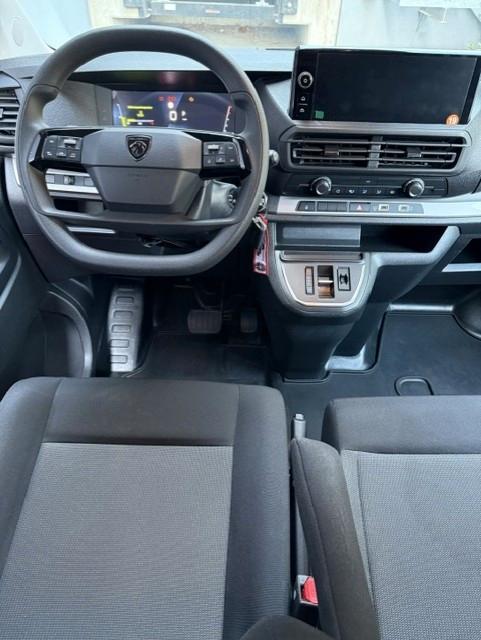 Peugeot Kasten Standard Doppelkabine 2.HD*SH*WR*AHK