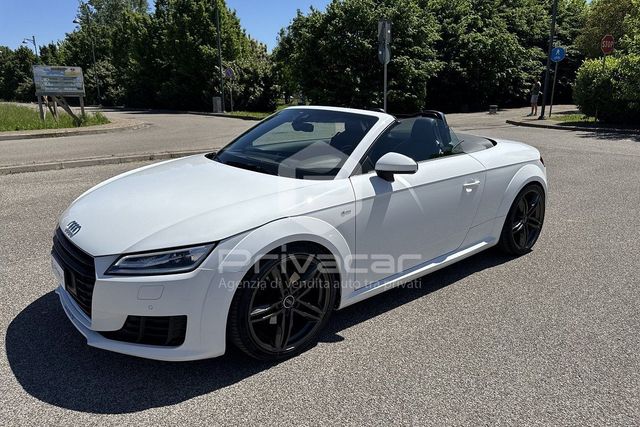 AUDI AUDI TT Roadster 2.0 TFSI quattro S tronic S lin