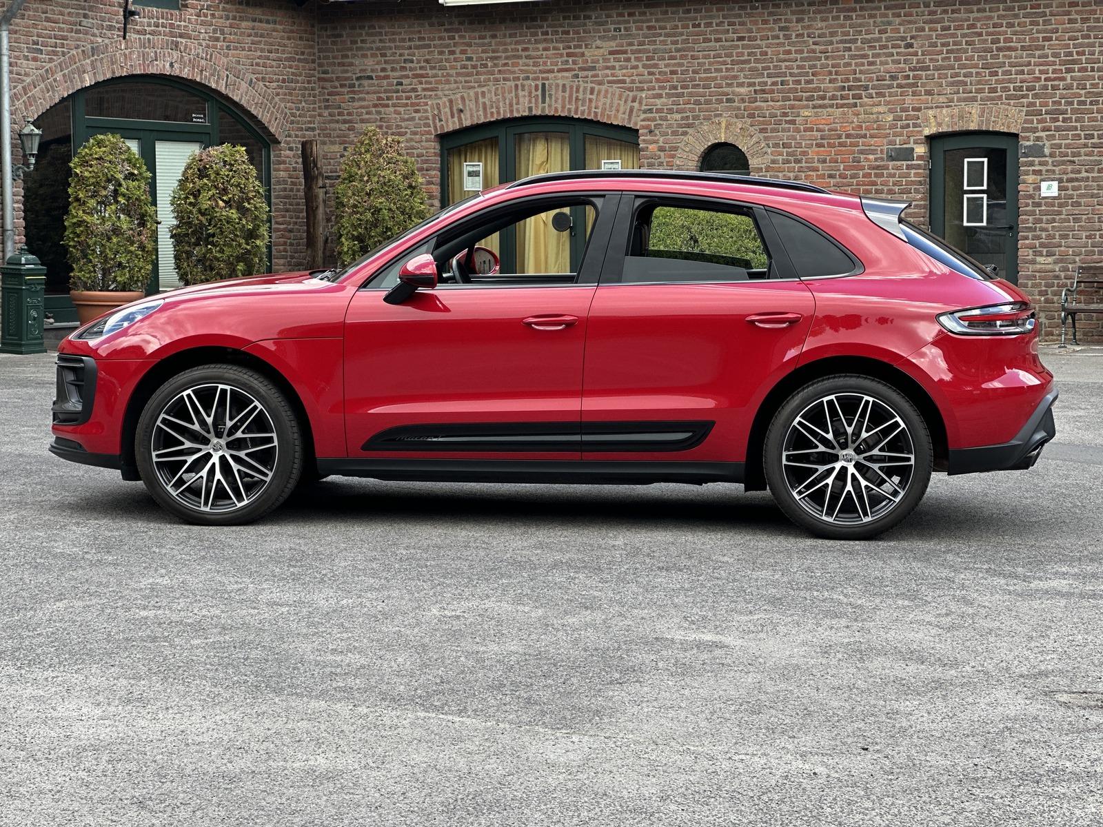 Porsche Macan T BOSE*PANORAMA*KAMERA*RELING*21 RS SPYDER