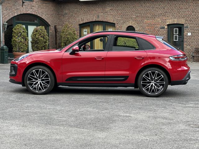 PORSCHE Macan T BOSE*PANORAMA*KAMERA*RELING*21 RS SPYDER