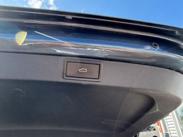 Skoda Octavia Combi Style+AHK+LED+VirtualC+Navi++