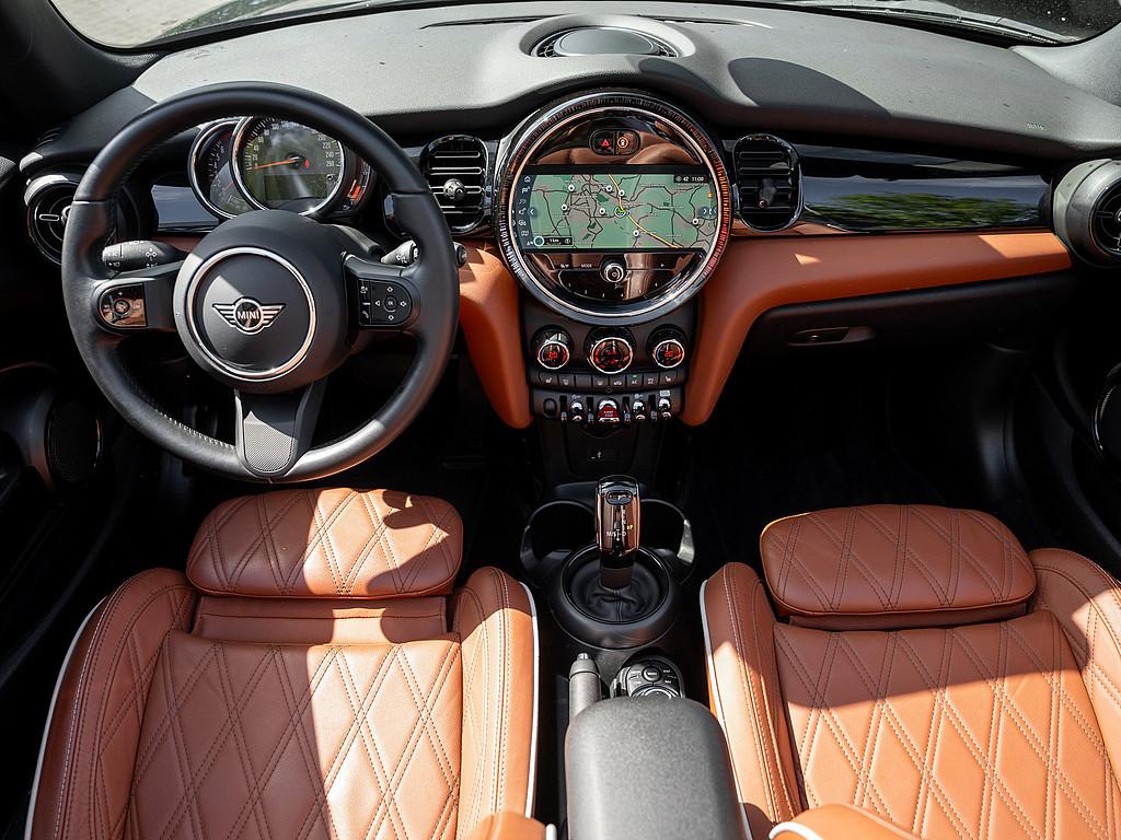 MINI Cabrio Cooper Classic Trim LED FACEL. ACC NAVI