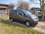 Nissan Evalia Tekna 1.5 dci 110 DPF Tekna - Nissan Evalia mit Diesel-Antrieb