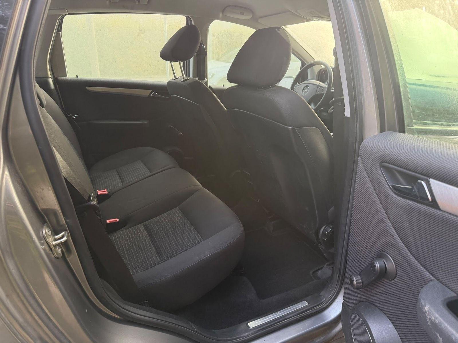 Mercedes-Benz B170 2008 — photo 15