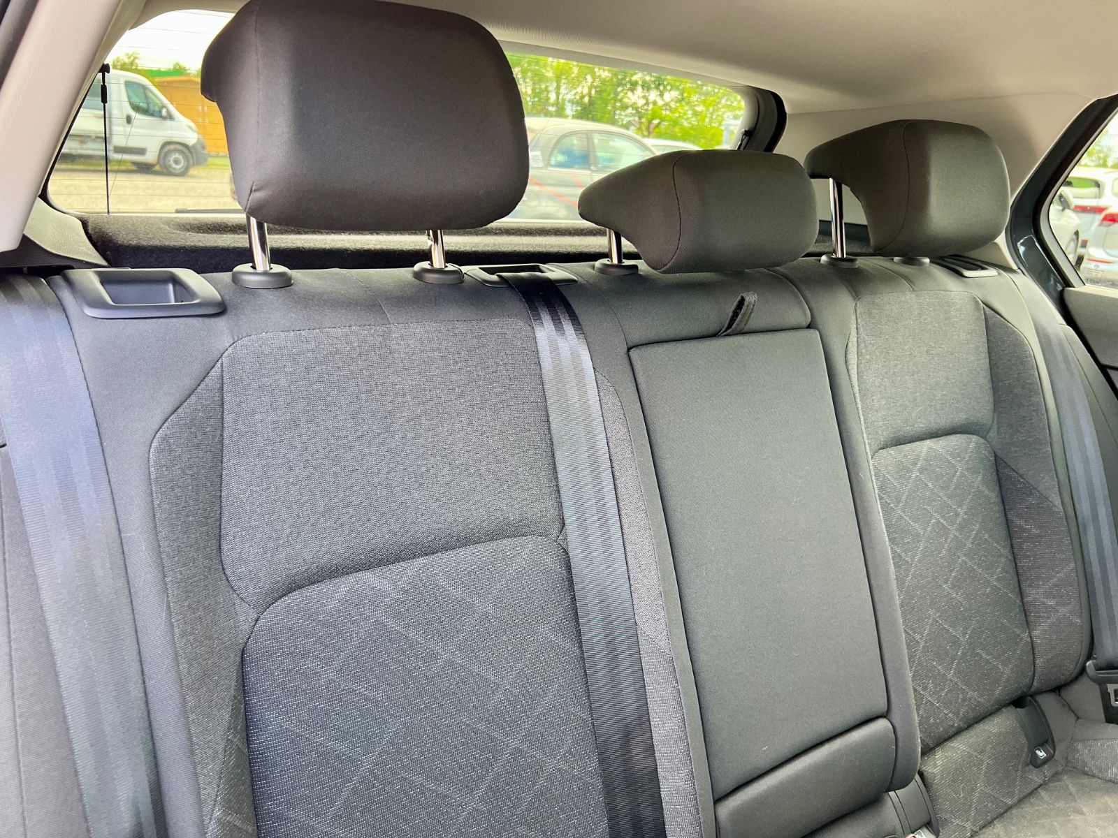 VW Golf 1.5 eTSI OPF DSG Life GZJR AAC SHZ KAMERA