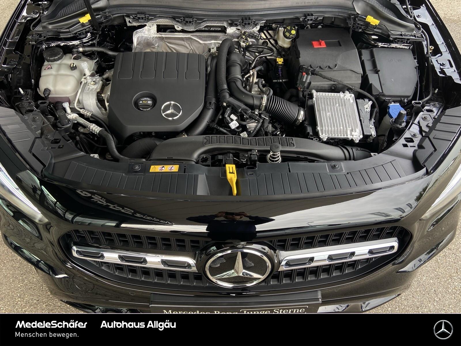 Mercedes-Benz GLA Night Distr AHK PanoSD KeylGO Sound 360, миниатюра 18