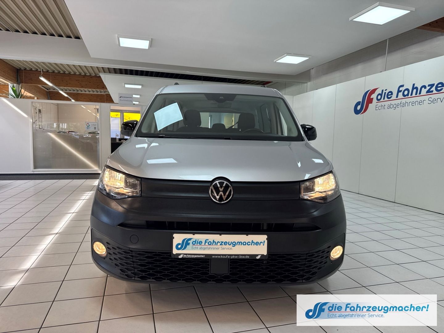 Fahrzeugabbildung Volkswagen Caddy Basis Maxi 2.0 TDI EU6d Navi Apple CarPlay