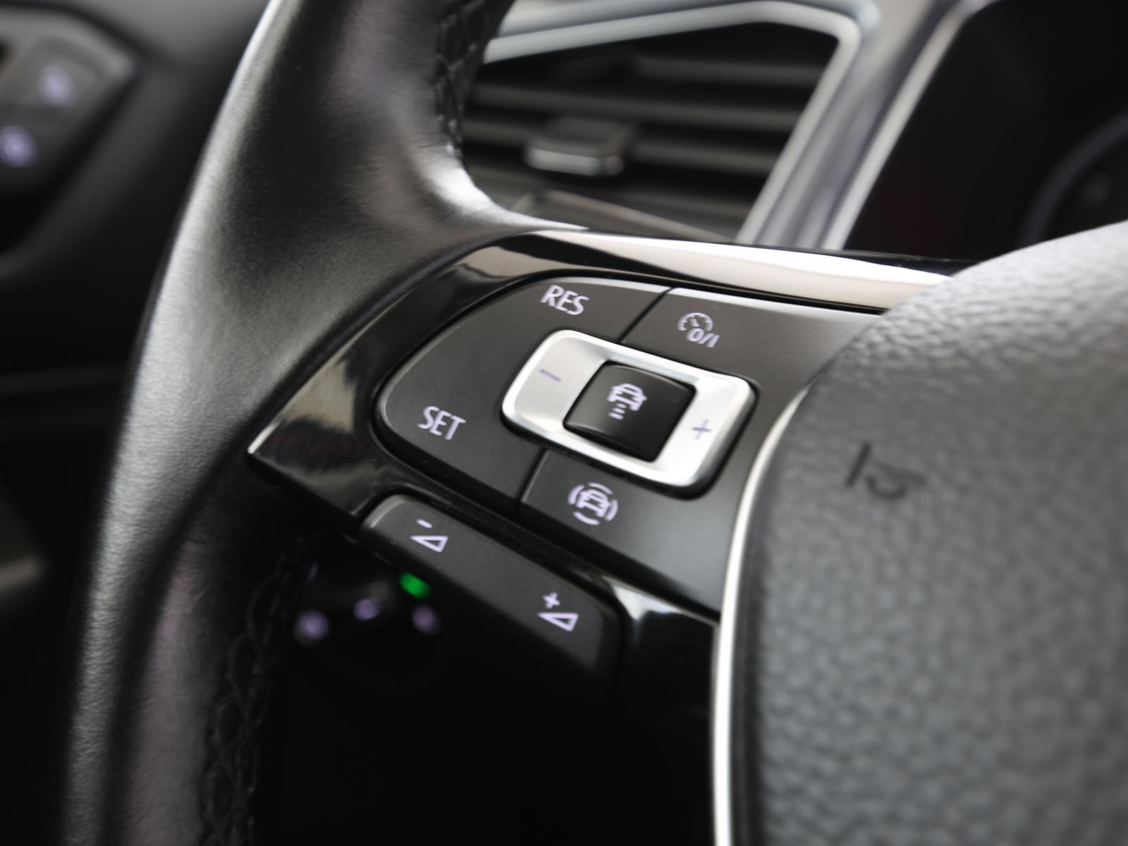 Volkswagen T-Roc 1.5TSI 150PS IQ.DRIVE Navi LED Standhzg. e, миниатюра 14