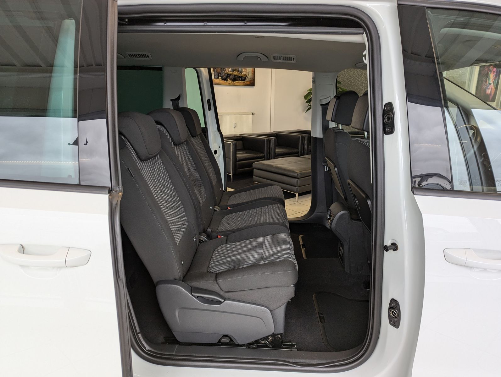 Fahrzeugabbildung SEAT Alhambra 1.4 TSI DSG Style 7-Sitze Cam Shz LM17"