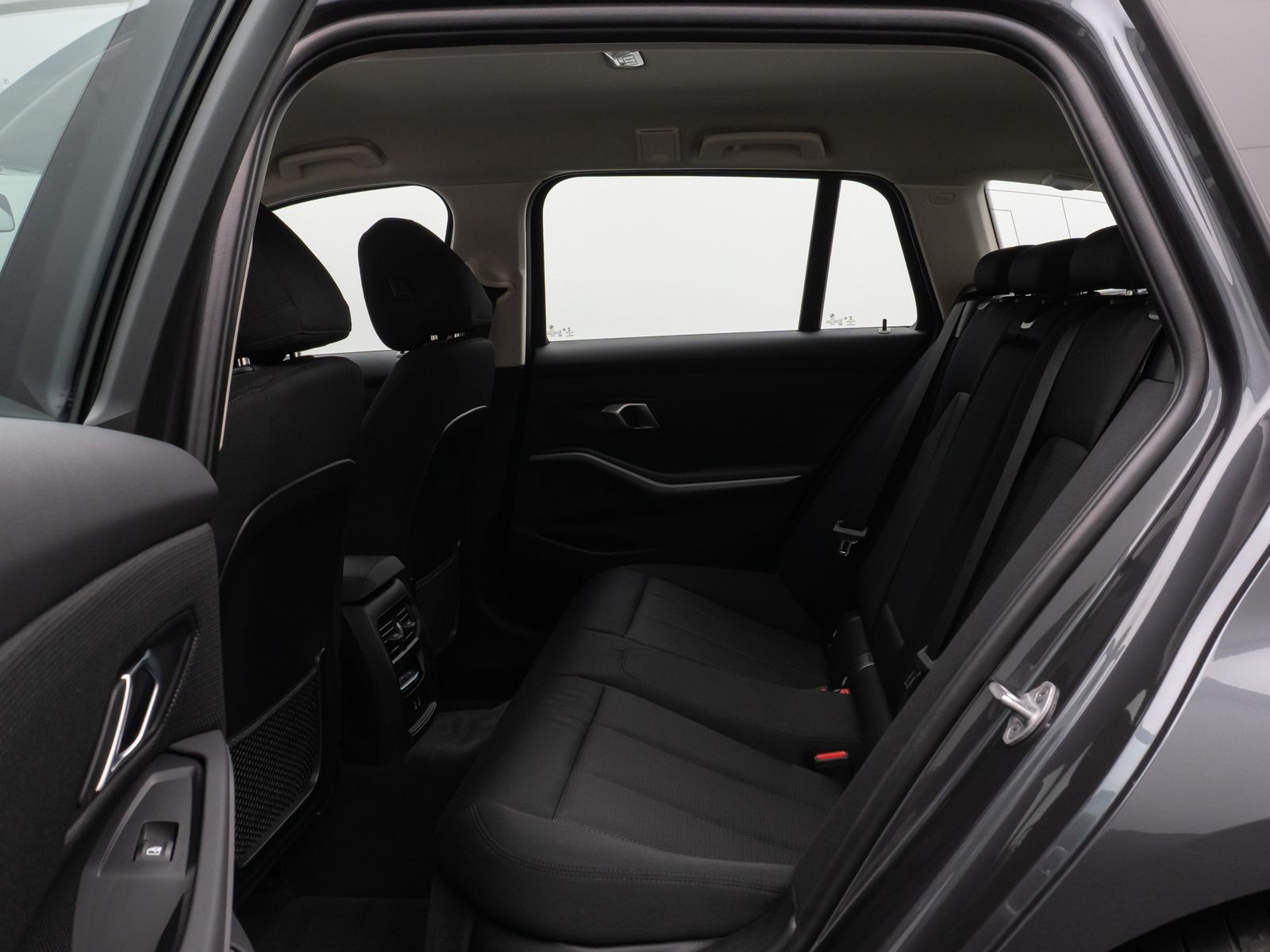 Fahrzeugabbildung BMW 320d  DAB CockPit+ Lordos PDC Geschwindigkeitsre