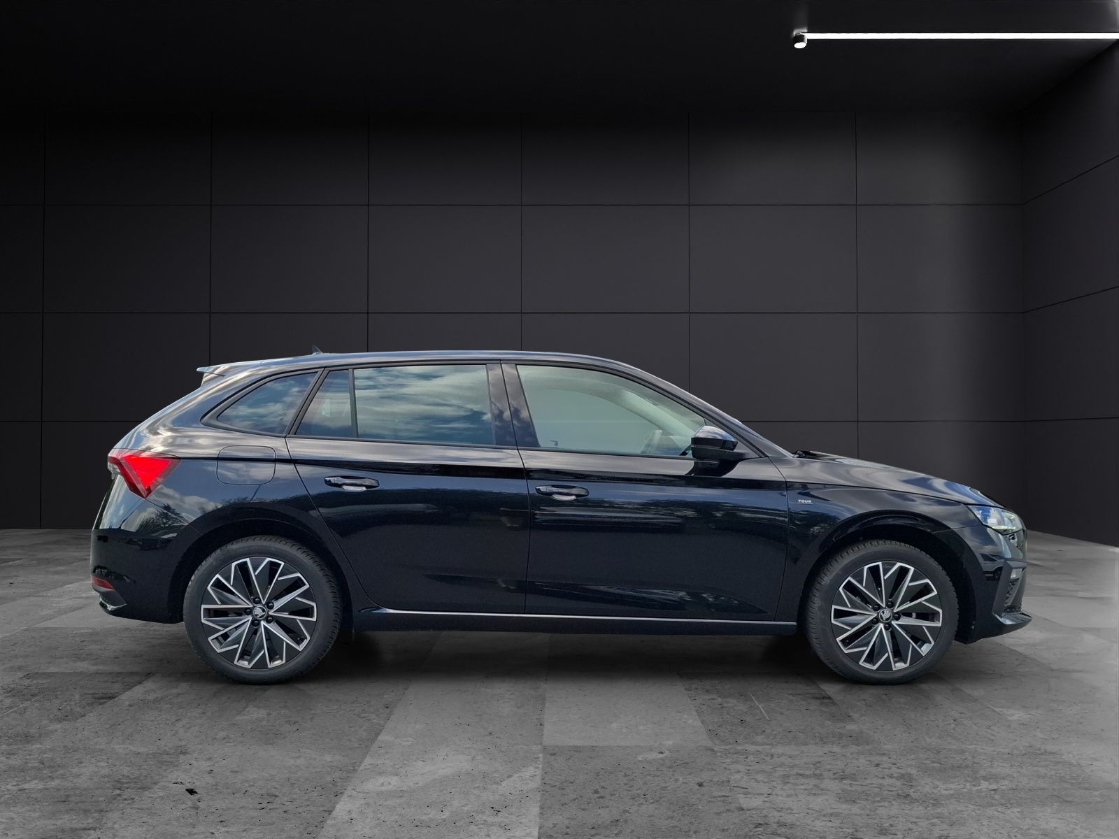 Fahrzeugabbildung SKODA Scala TSI Selection Matrix APP SHZ GRA RFK DAB L