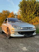 Peugeot 206 CC Quiksilver 110 Quicksilver - Peugeot 206 Quicksilver mit Benzin-Antrieb