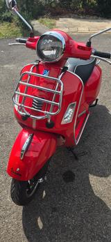 Vespa GTS 125 Super - VESPA MOTORRAD