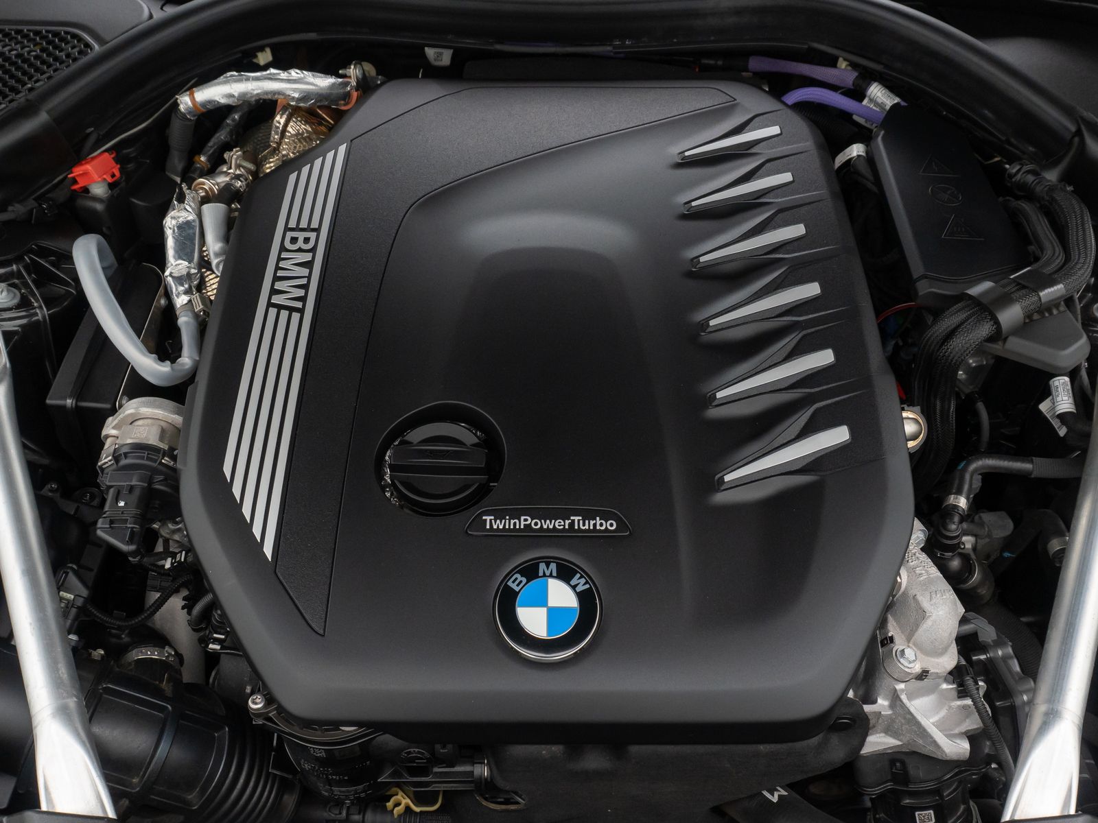 Fahrzeugabbildung BMW 540d xD Panorama Massage DAB H/K HUD AHK 20Zoll