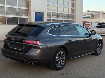 Peugeot 508 - 8